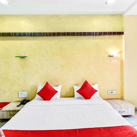 Oyo 61308 Hotel Rw International Hingoli Экстерьер фото