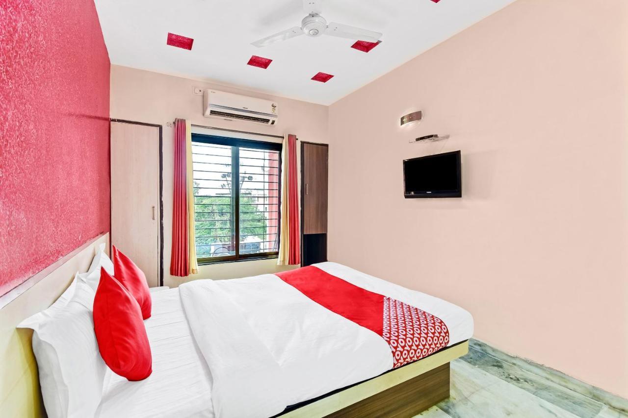 Oyo 61308 Hotel Rw International Hingoli Экстерьер фото